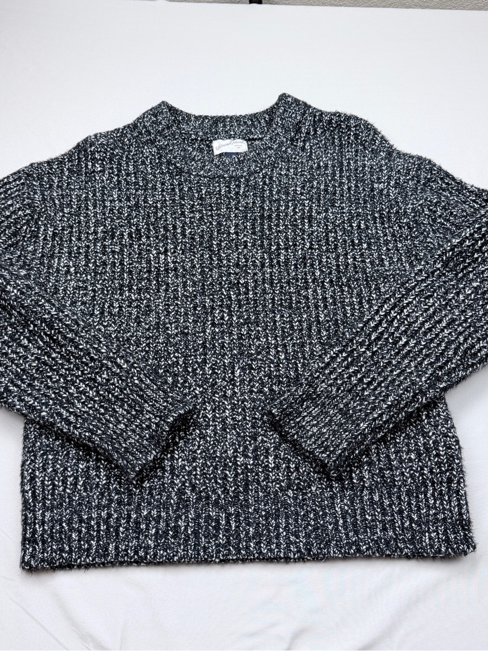 Universal Thread Black & White Marled Crewneck Sweater - Women's
